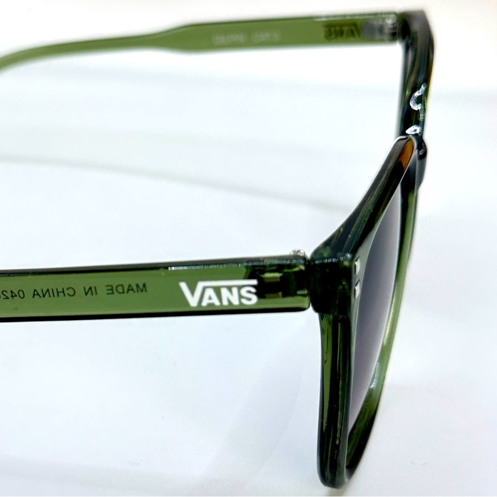 Vans Gilpin Sunglasses - Picture 4 of 6